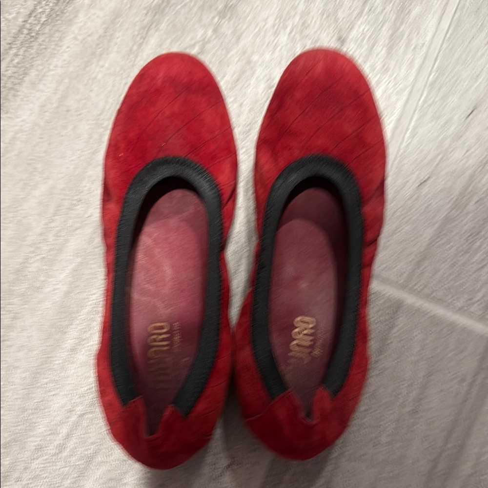 Munro Red Women's Shoes